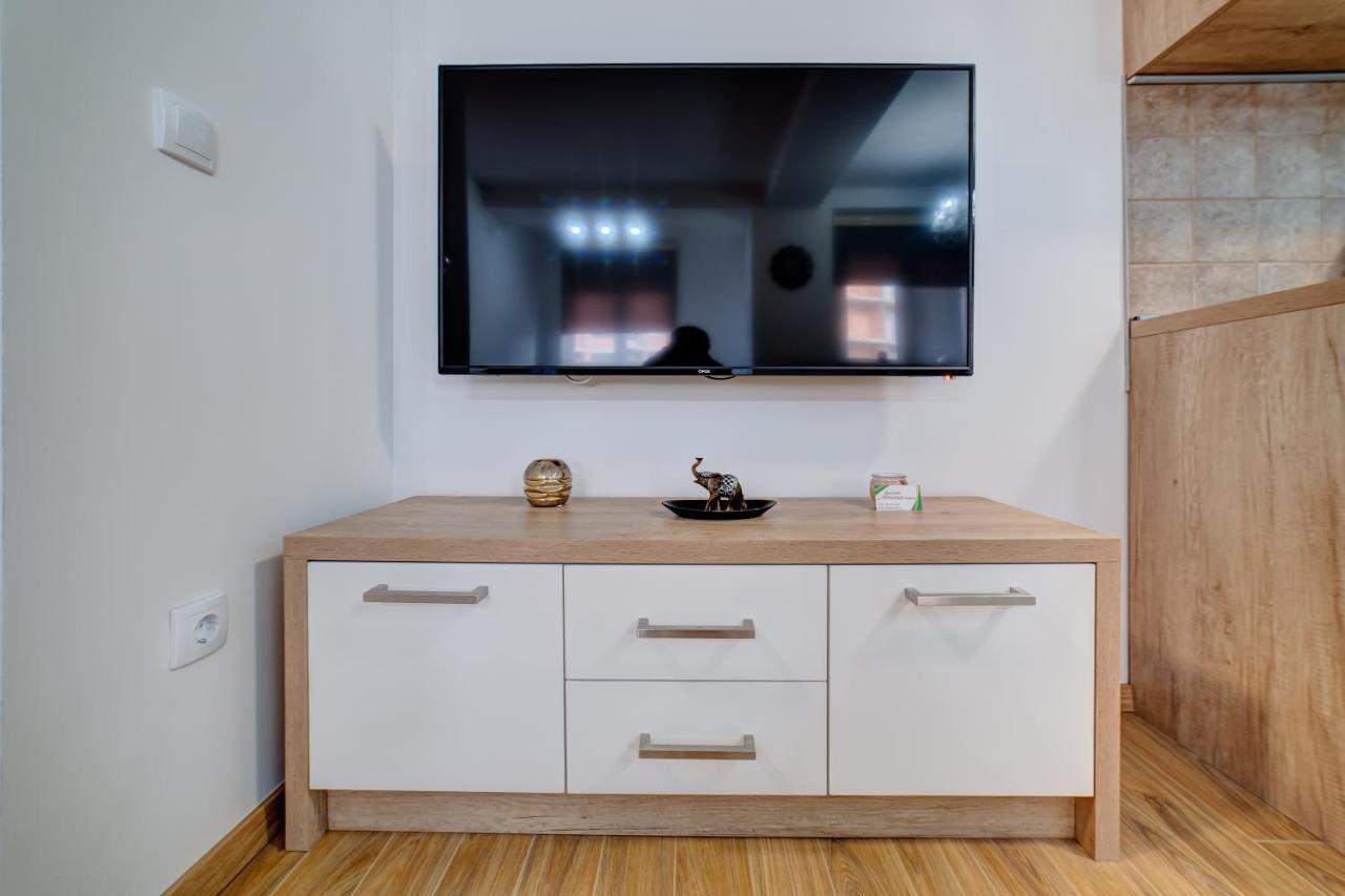 Mb Lux Apartmani 兹拉蒂博尔 外观 照片